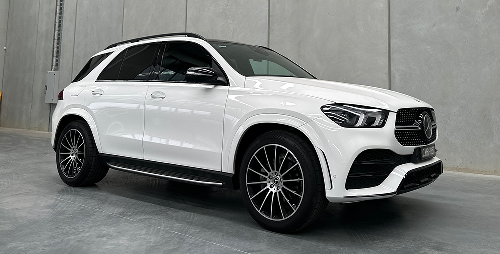 Mercedes-GLE-300d-white